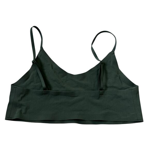 Victoria's Secret Other - Victoria's Secret Green No Pads Adjustable Strap Bralette Women Size Small 54-28